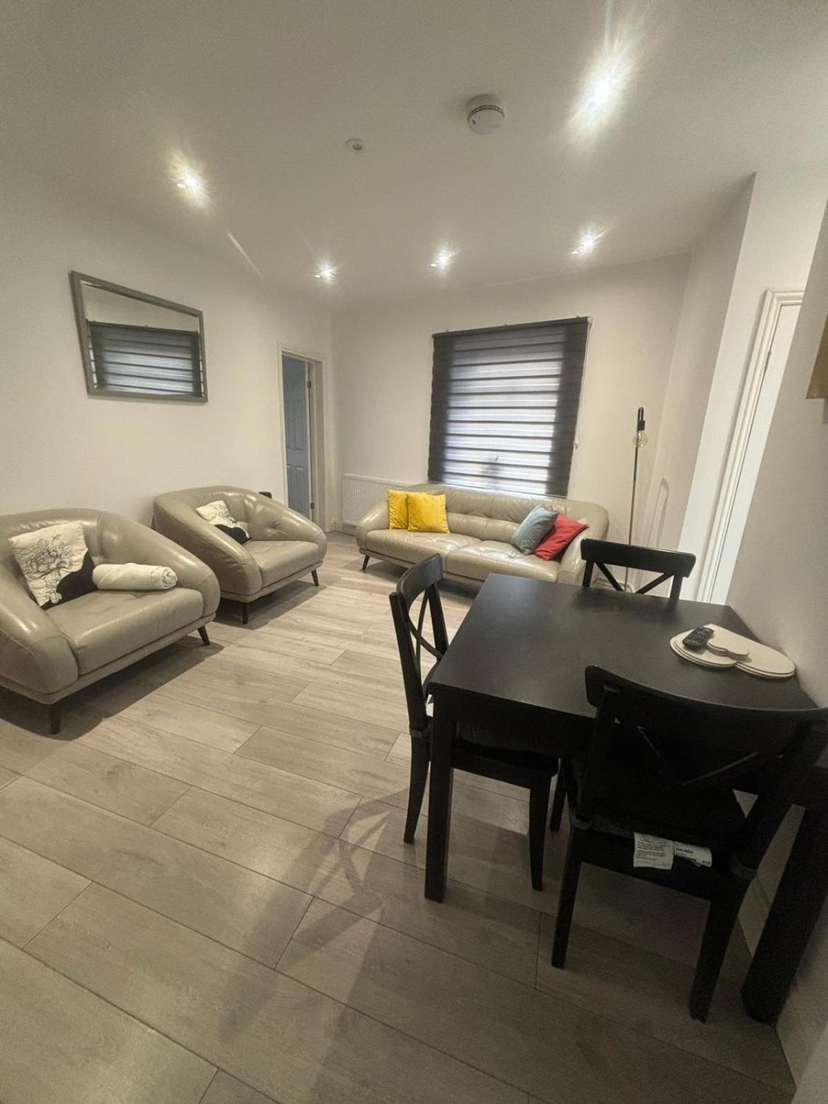 Eejs Modern London 3 Bed Flat Near Crystal Palace Stadium - Great Transport Links Norwood المظهر الخارجي الصورة